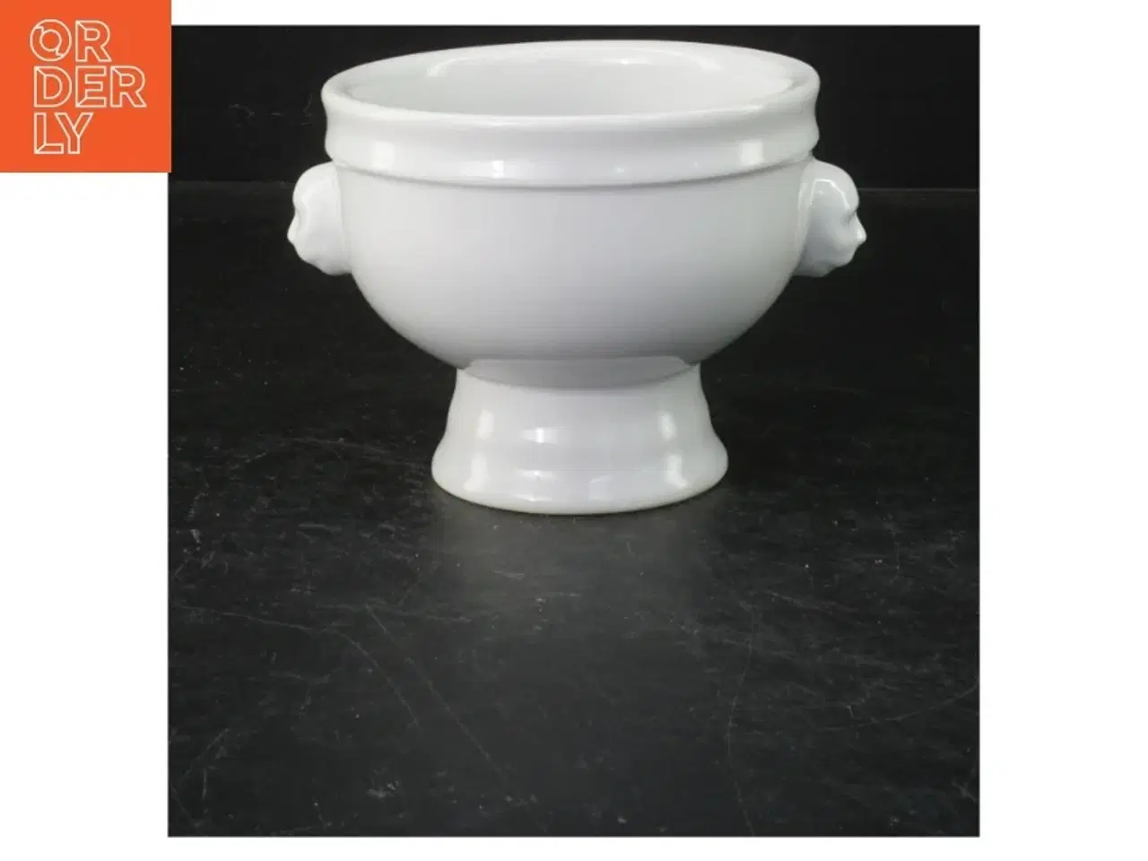 Billede 2 - To hvid porcelænsskåle (str. Ø. 11,5 cm. 2 styk)