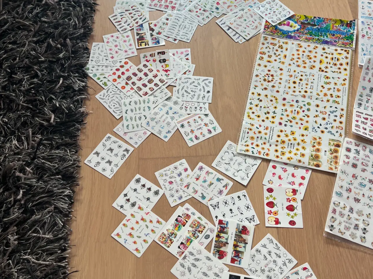 Billede 20 - Nyt og ubrugt negle kunst materiale