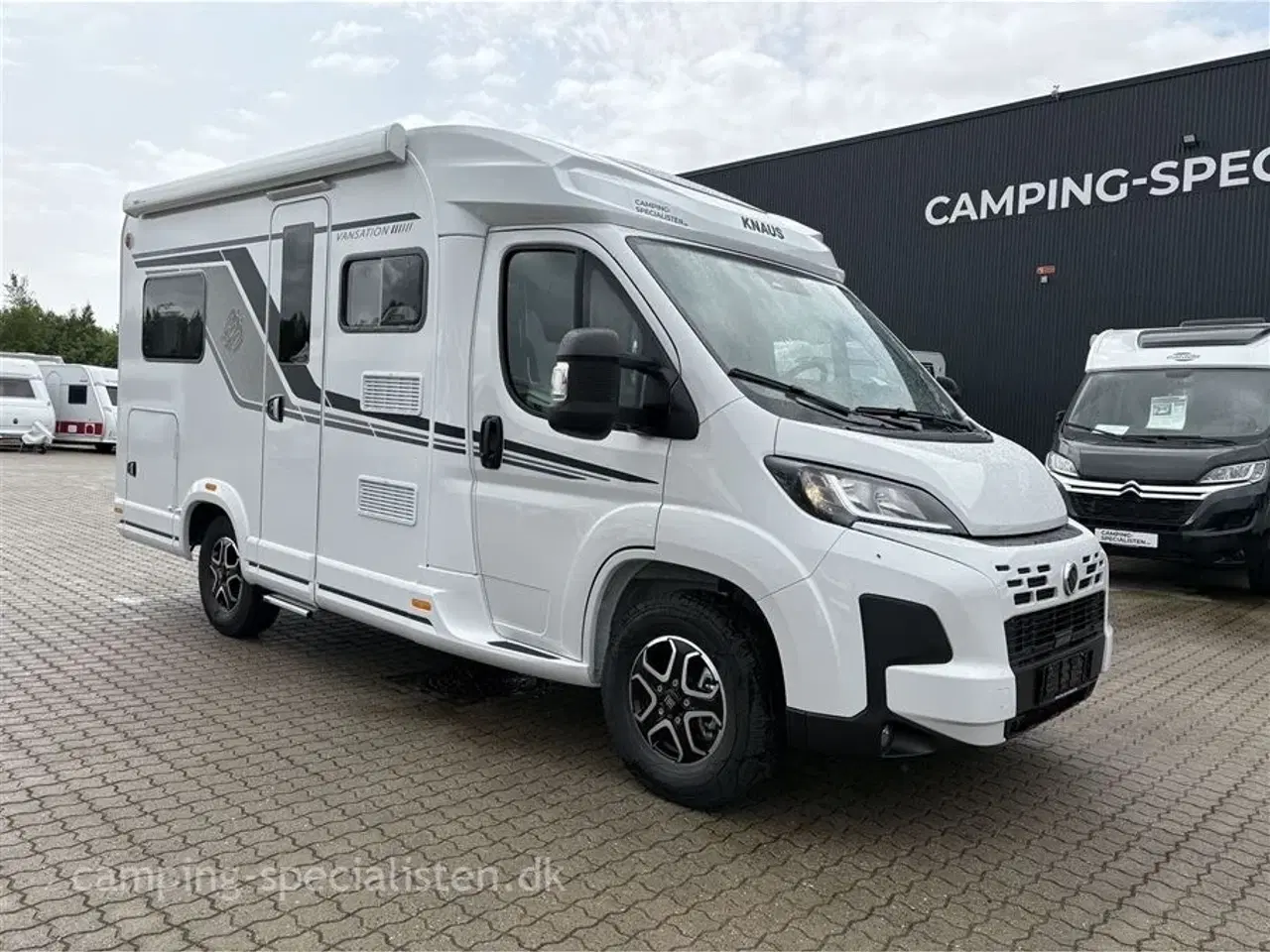 Billede 2 - 2025 - Knaus Van Ti 550 MF "Vansation"   Knaus Van Ti 550 MF Vansation 2025 - Kan ses nu hos Camping-Specialisten.dk