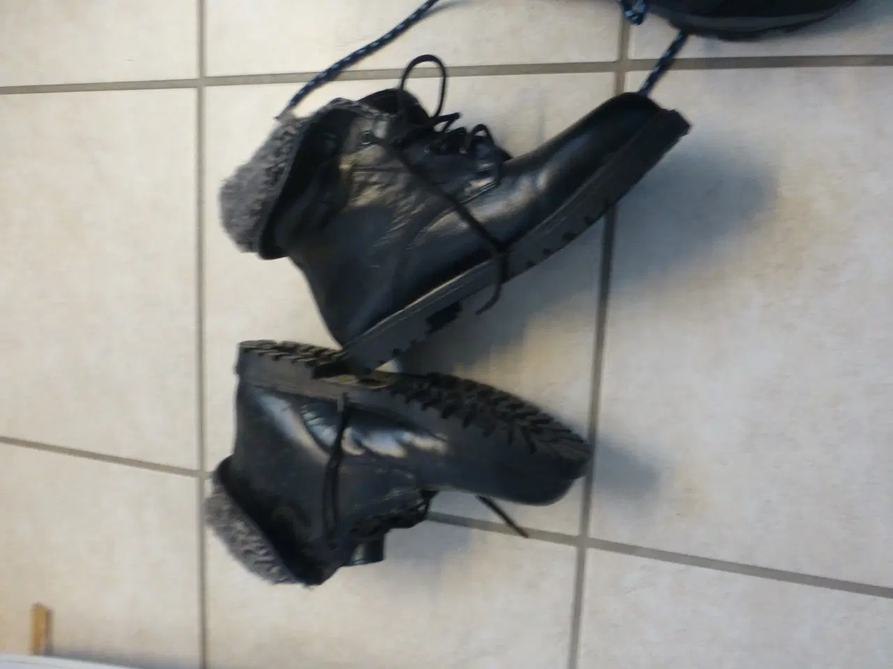 Billede 2 - Støvler Nye og Lidt Brugte 5 forskellige sæt