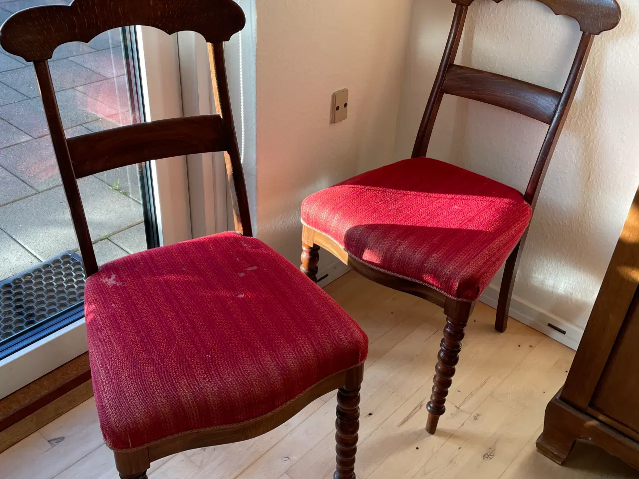 Billede 1 - Antikke spisestuestole