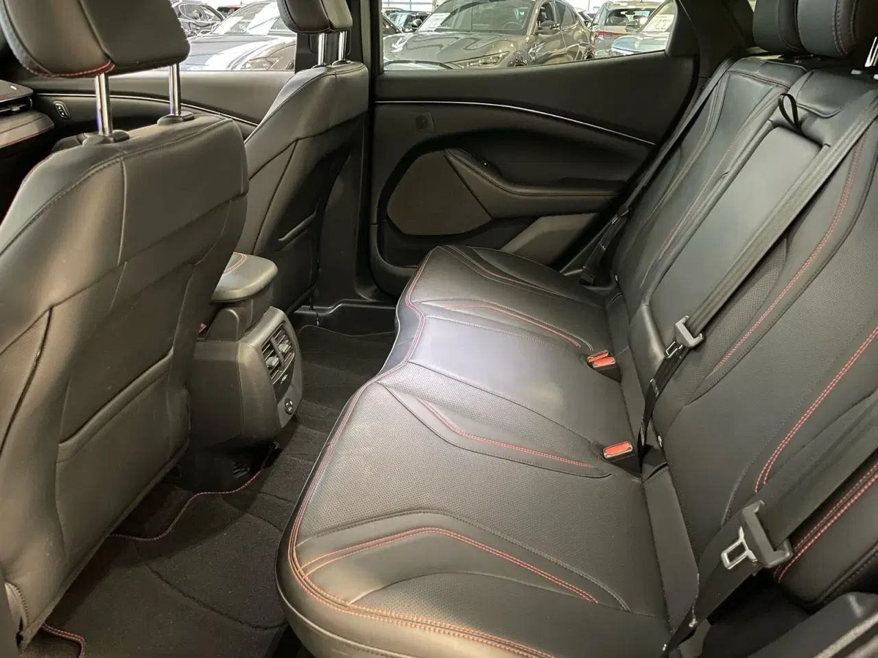 Billede 11 - Ford Mustang Mach-E 70 Premium Standard Range AWD