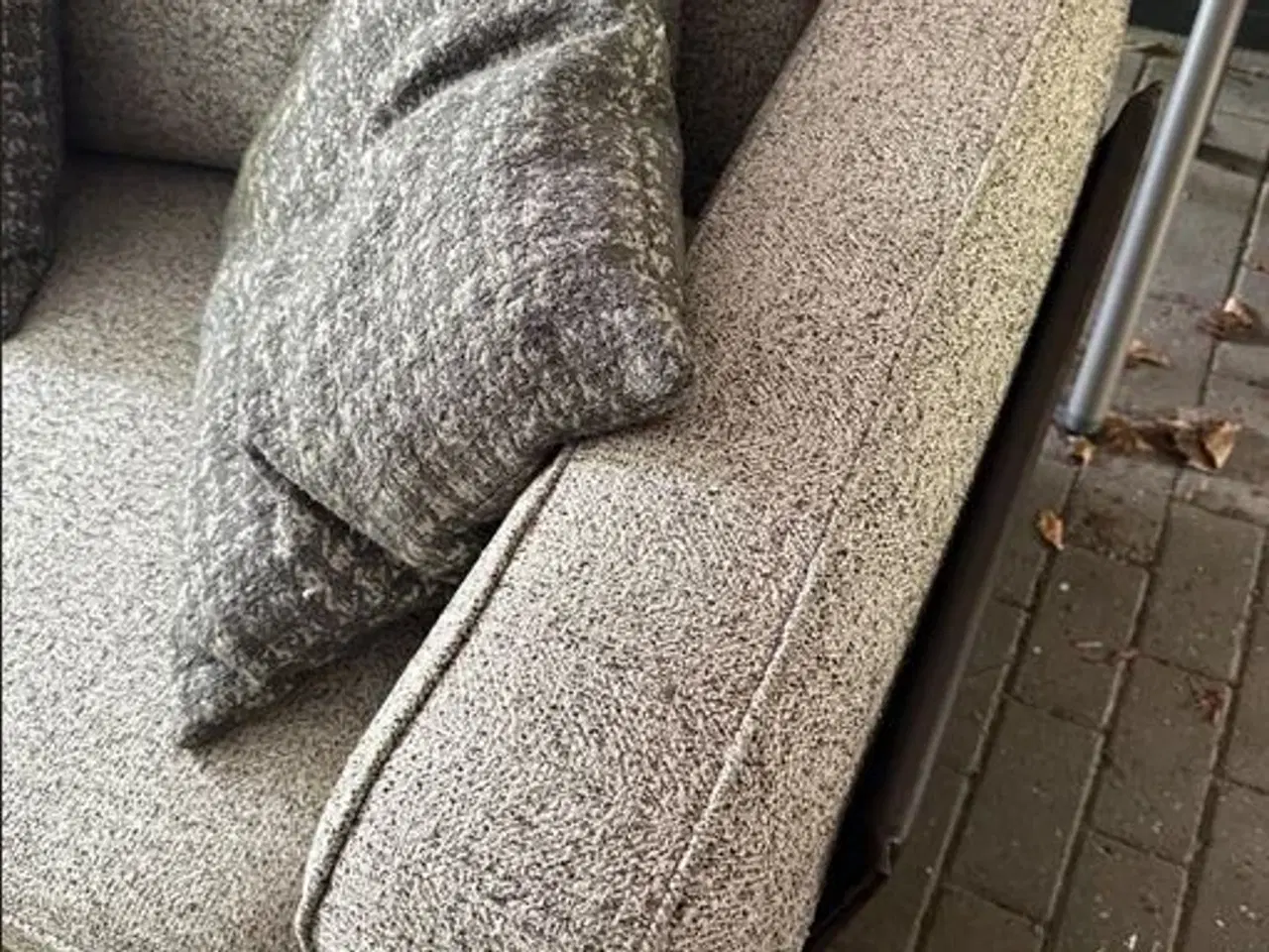Billede 5 - Flot lys sofa