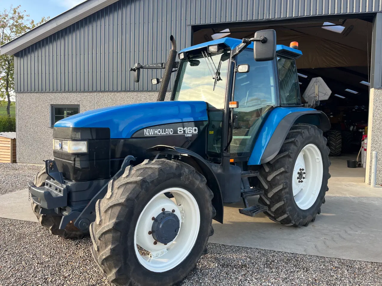 Billede 1 - New Holland 8160