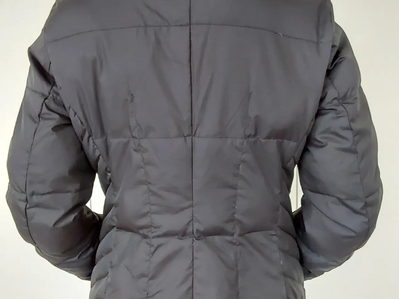 Billede 2 - Esprit dejlig varm jakke sort str. 38