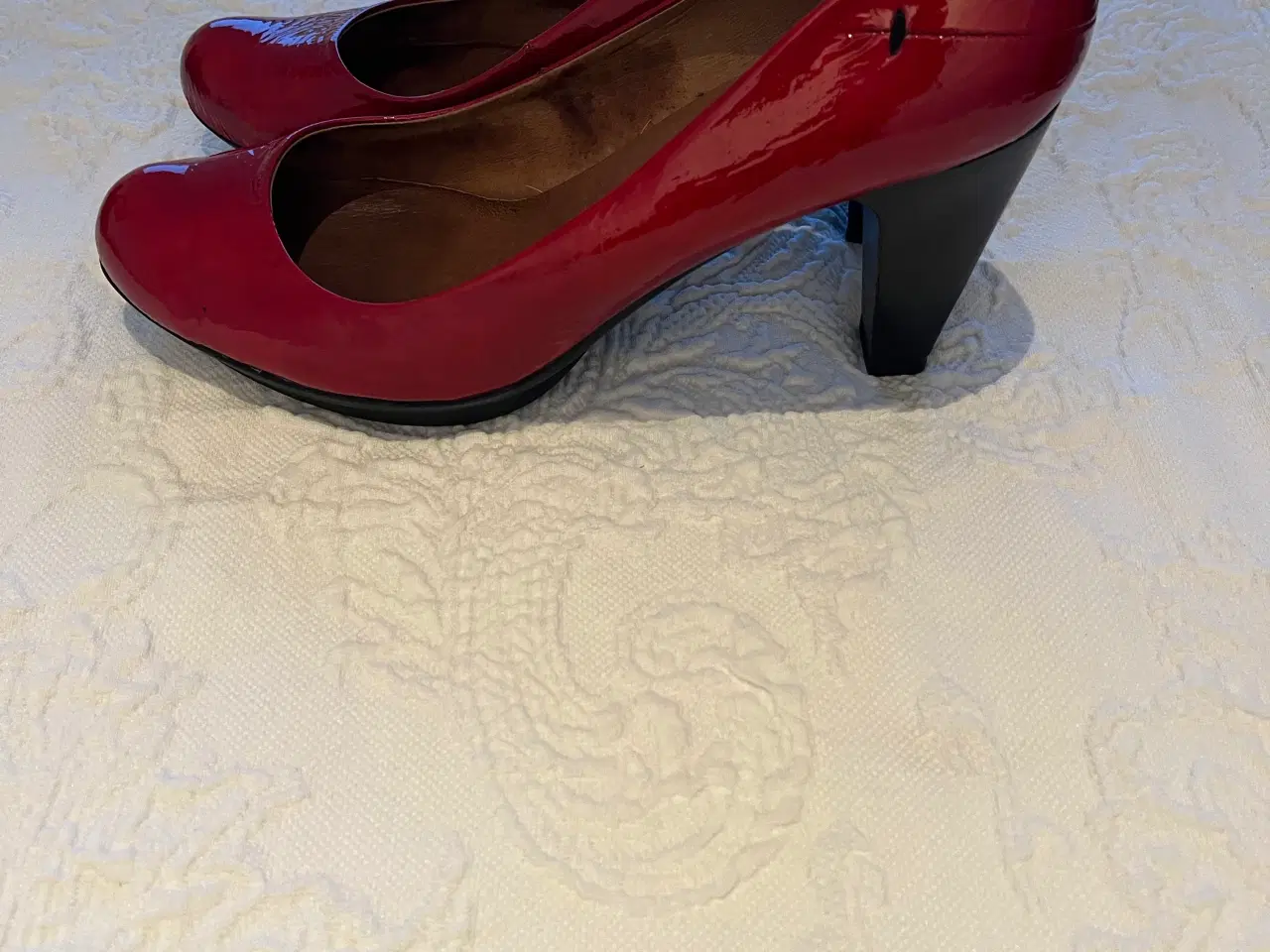 Billede 3 - Rød lak damesko