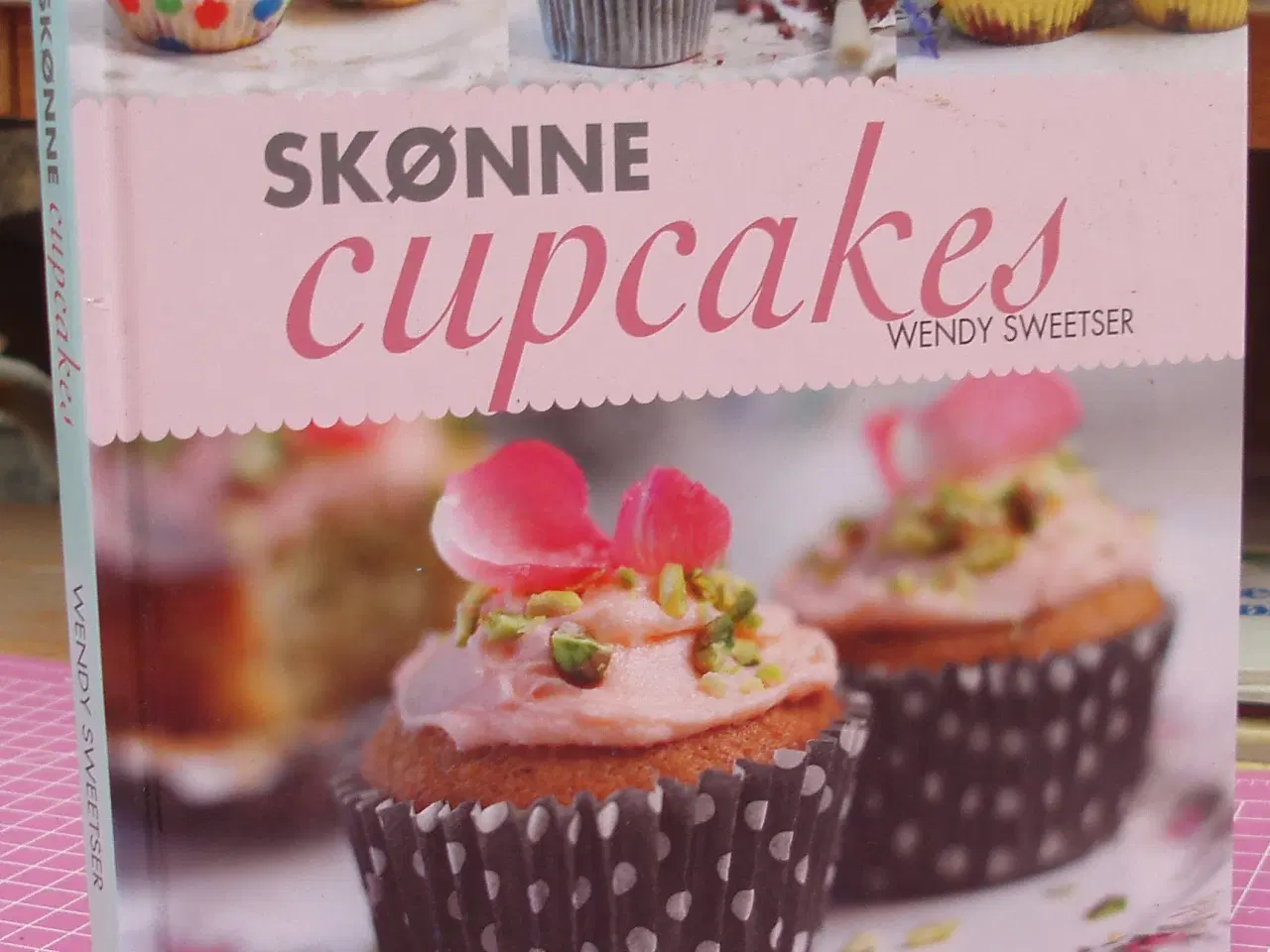 Billede 1 - Skønne Cupcakes af Wendy Sweetser