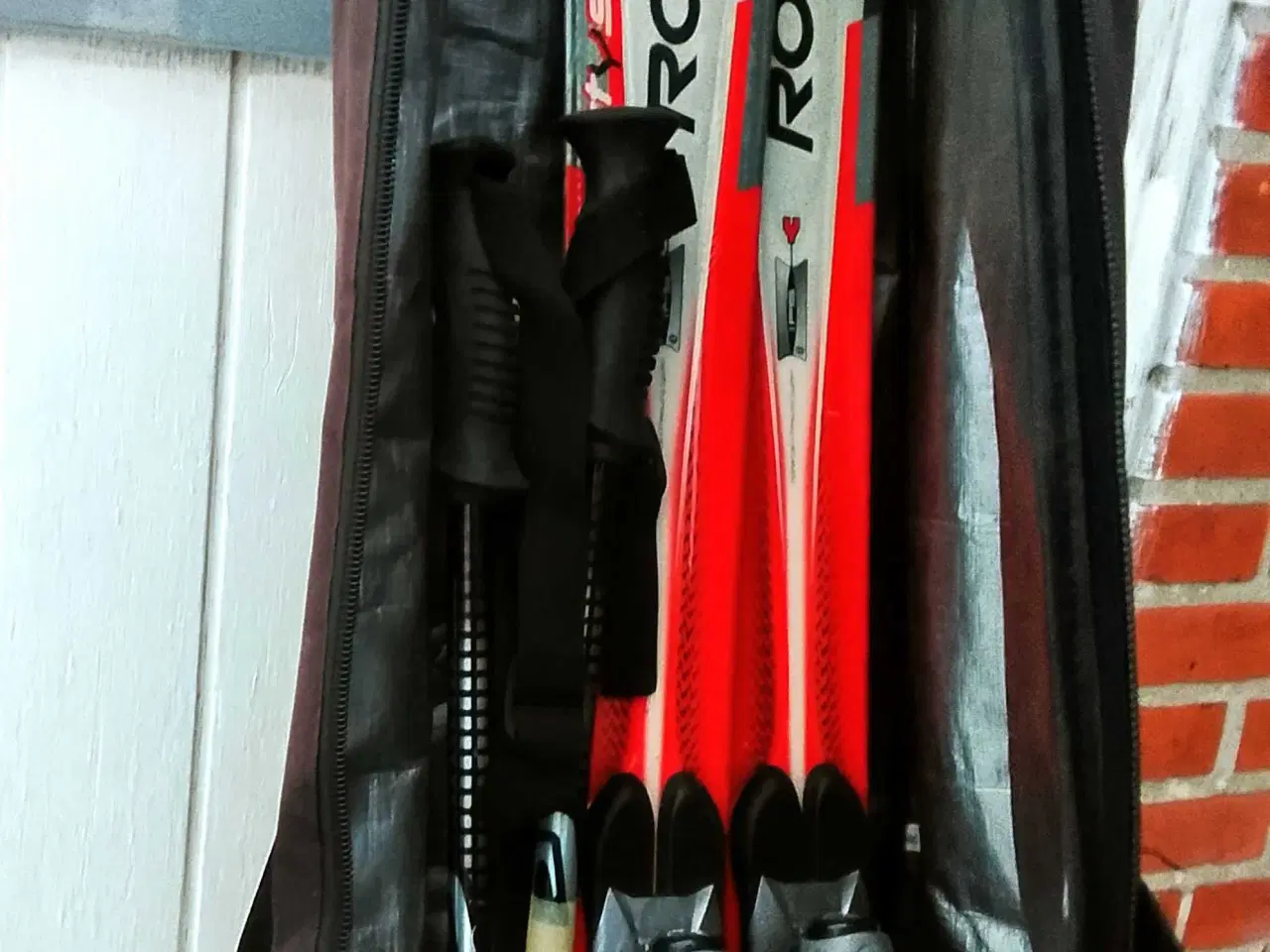 Billede 2 - Rossignol ski, stave og taske