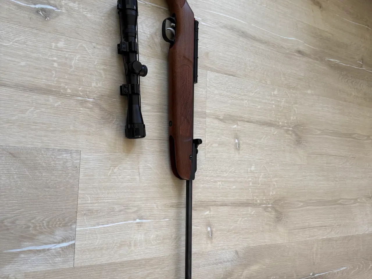Billede 1 - Weihrauch HW50