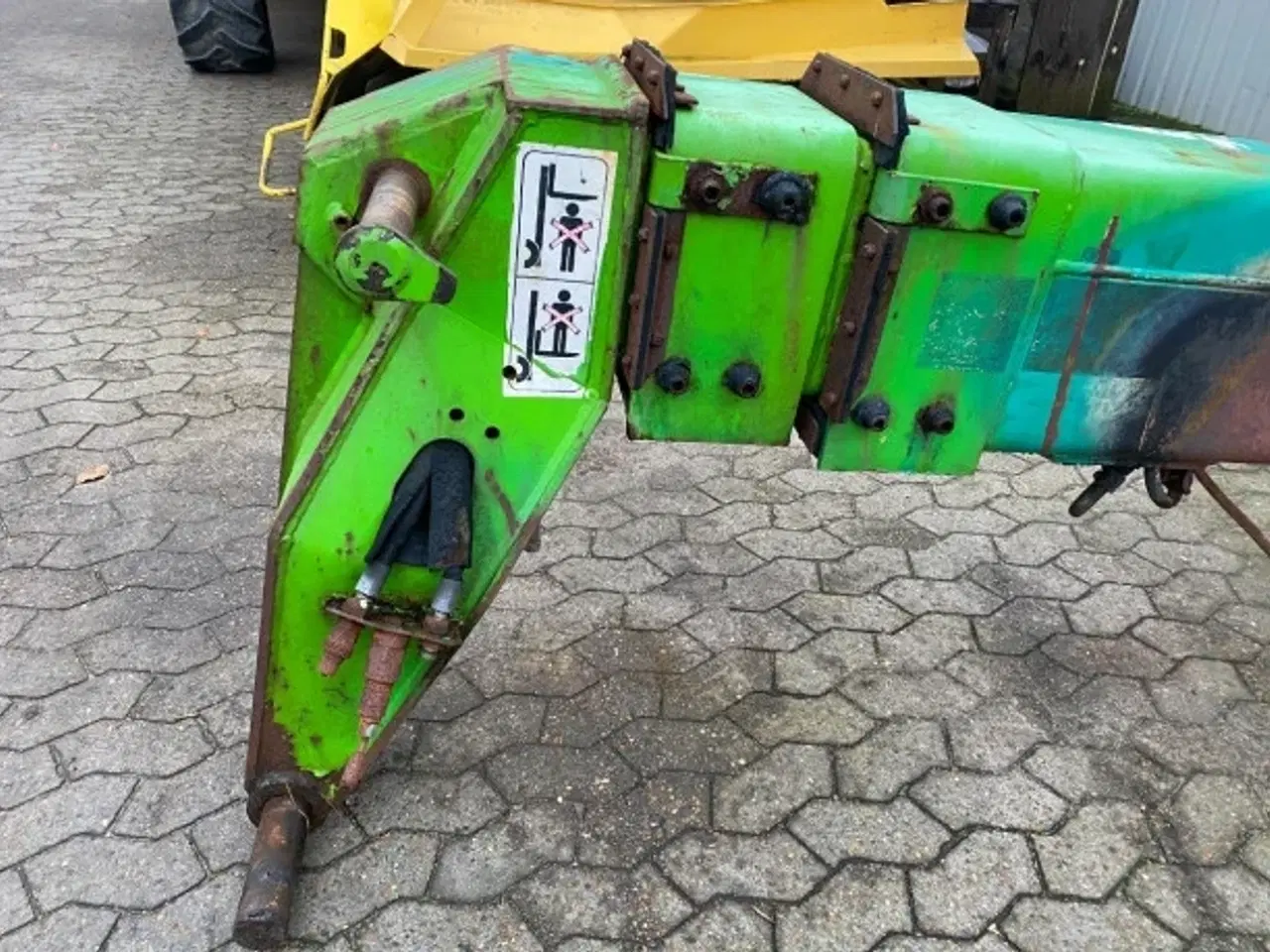 Billede 14 - Merlo Bom