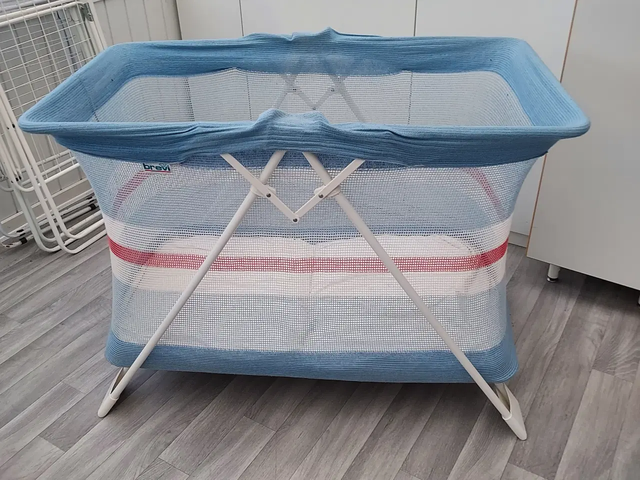 Billede 1 - Camping / weekendseng sælges