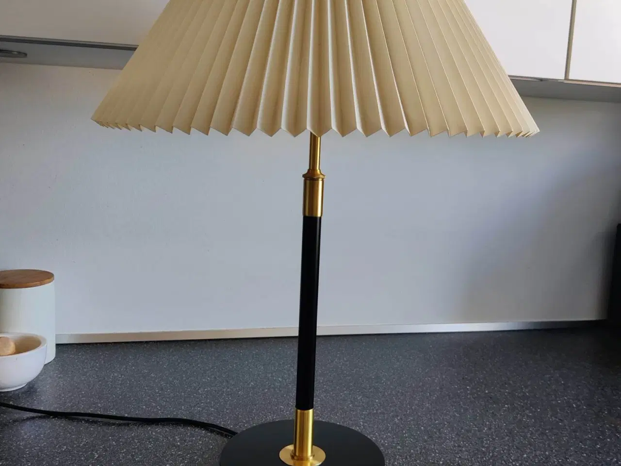 Billede 1 - Le Klint 352 designerlampe -  Til Salg!