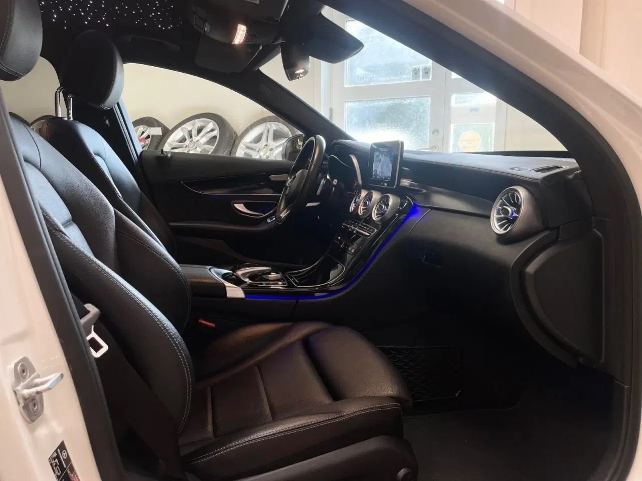 Billede 12 - Mercedes C400 3,0 AMG Line stc. aut. 4Matic