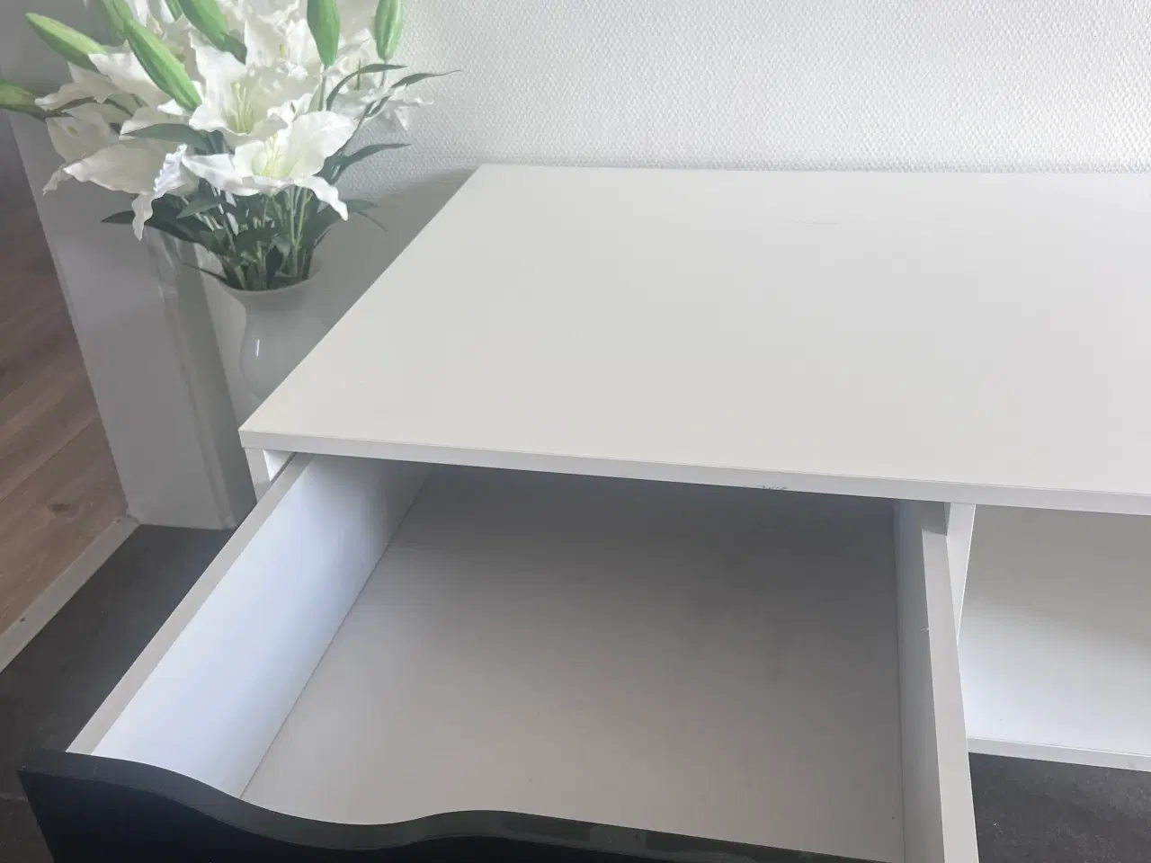 Billede 3 - Sofabord fra Daells Bolighus