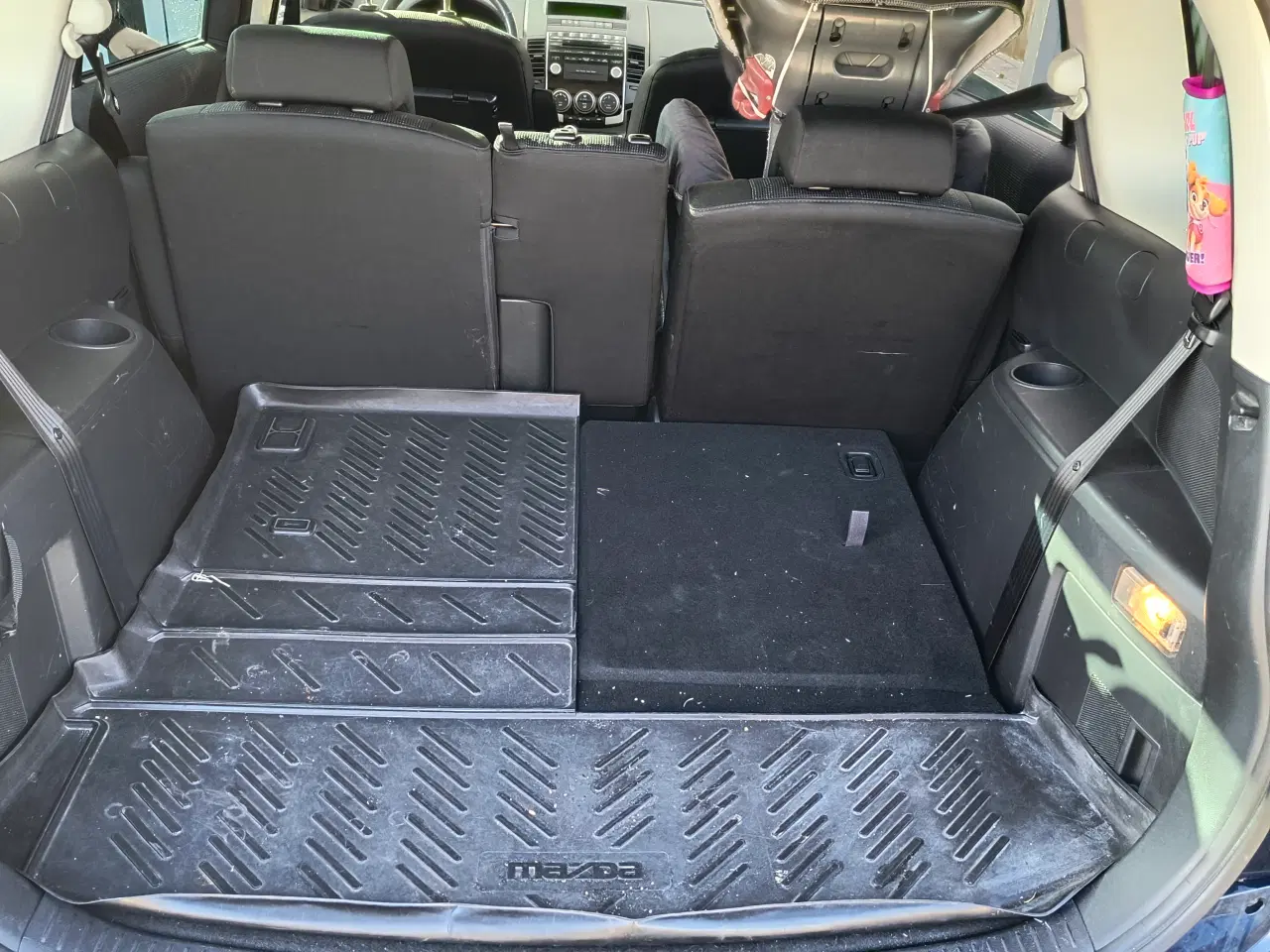 Billede 4 - 🚗 Rummelig og velholdt 7-personers familiebil