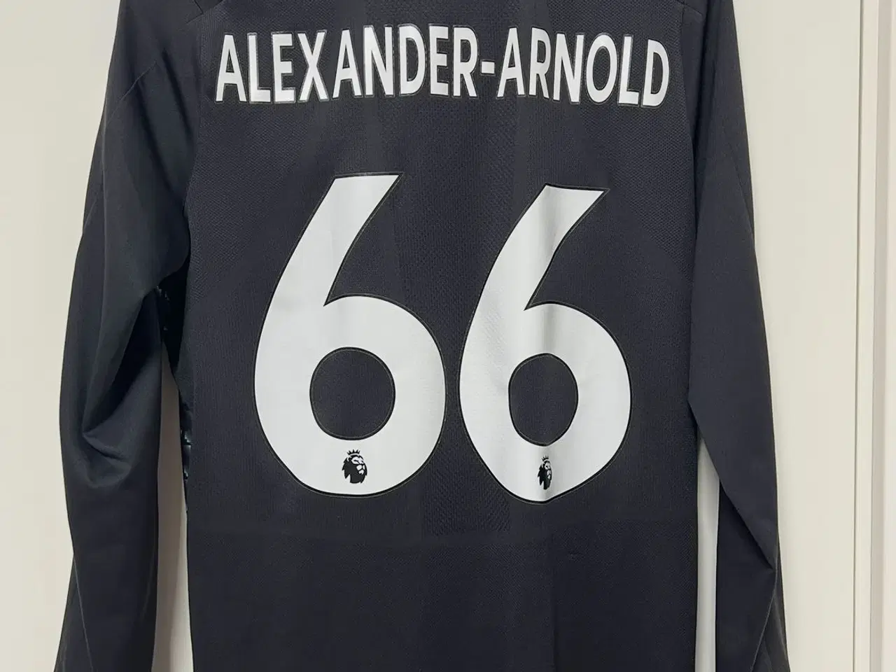 Billede 1 - Liverpool trøje