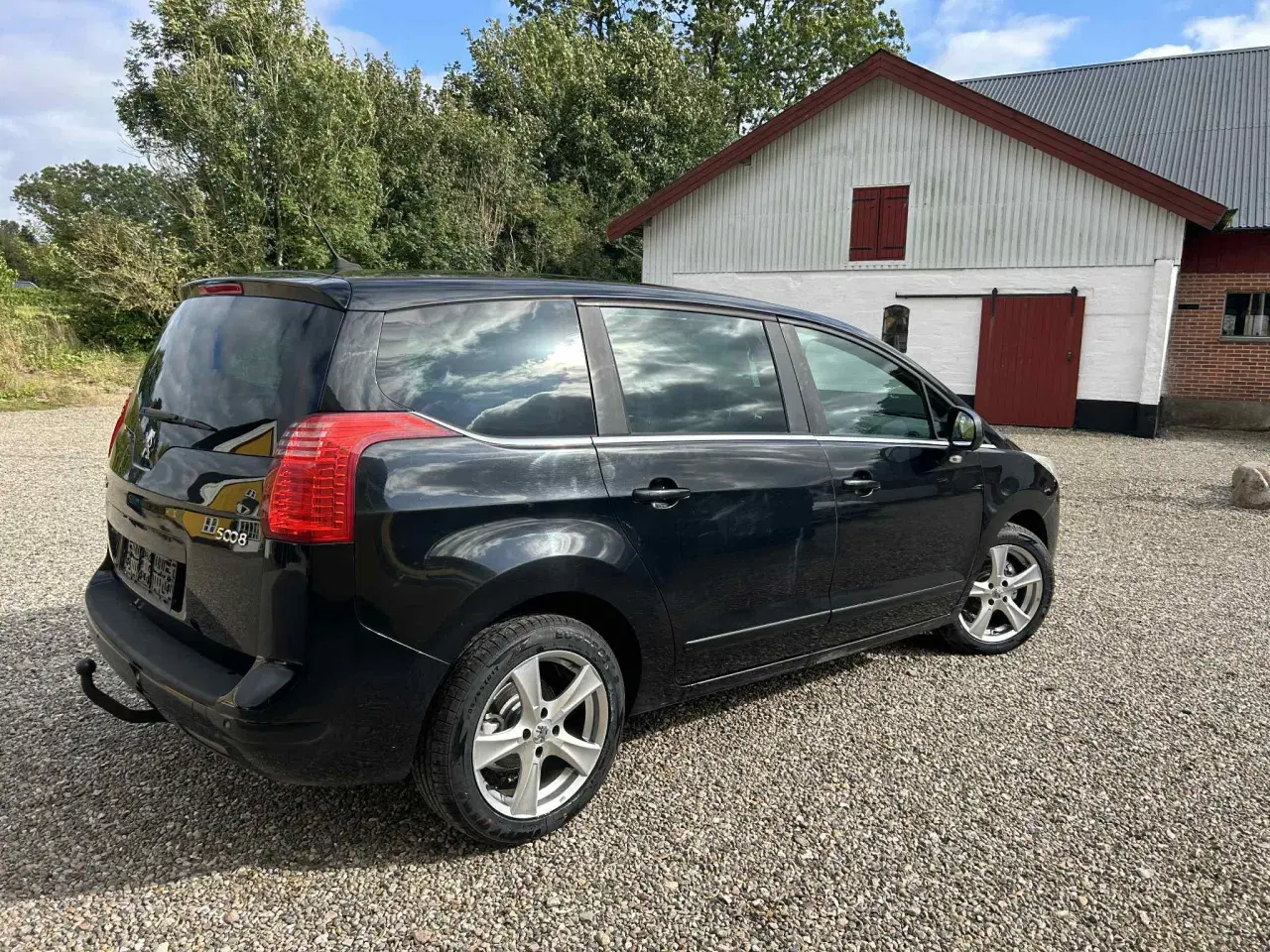 Billede 2 - Fin 7 pers. PEUGEOT 5008