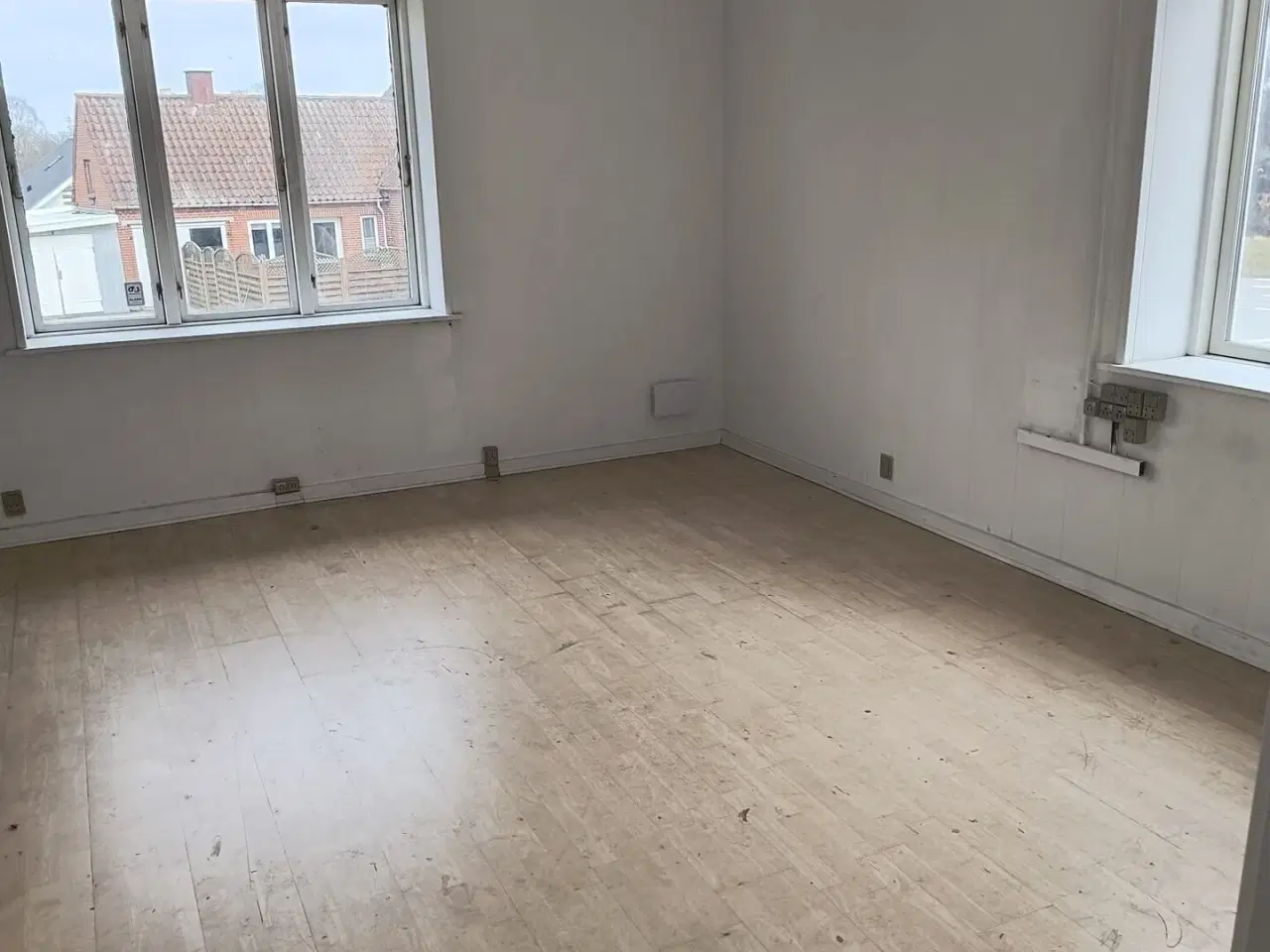 Billede 4 - 370 m² bilhus med værksted og udstilling – synligt placeret på Østfyn