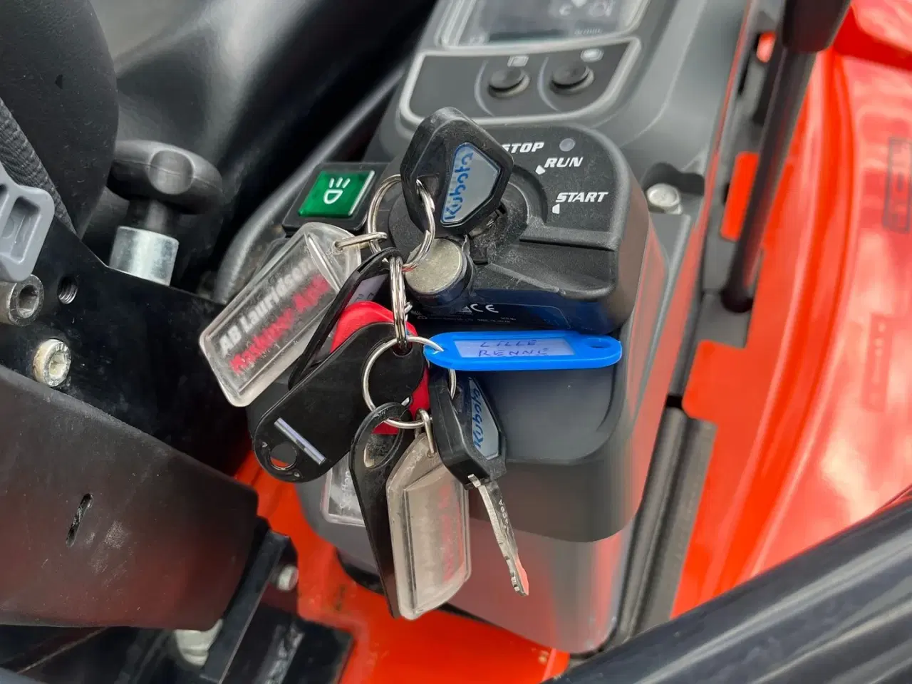 Billede 12 - Kubota U17-3 Hydraulisk hurtigskifte Kun kørt 212T