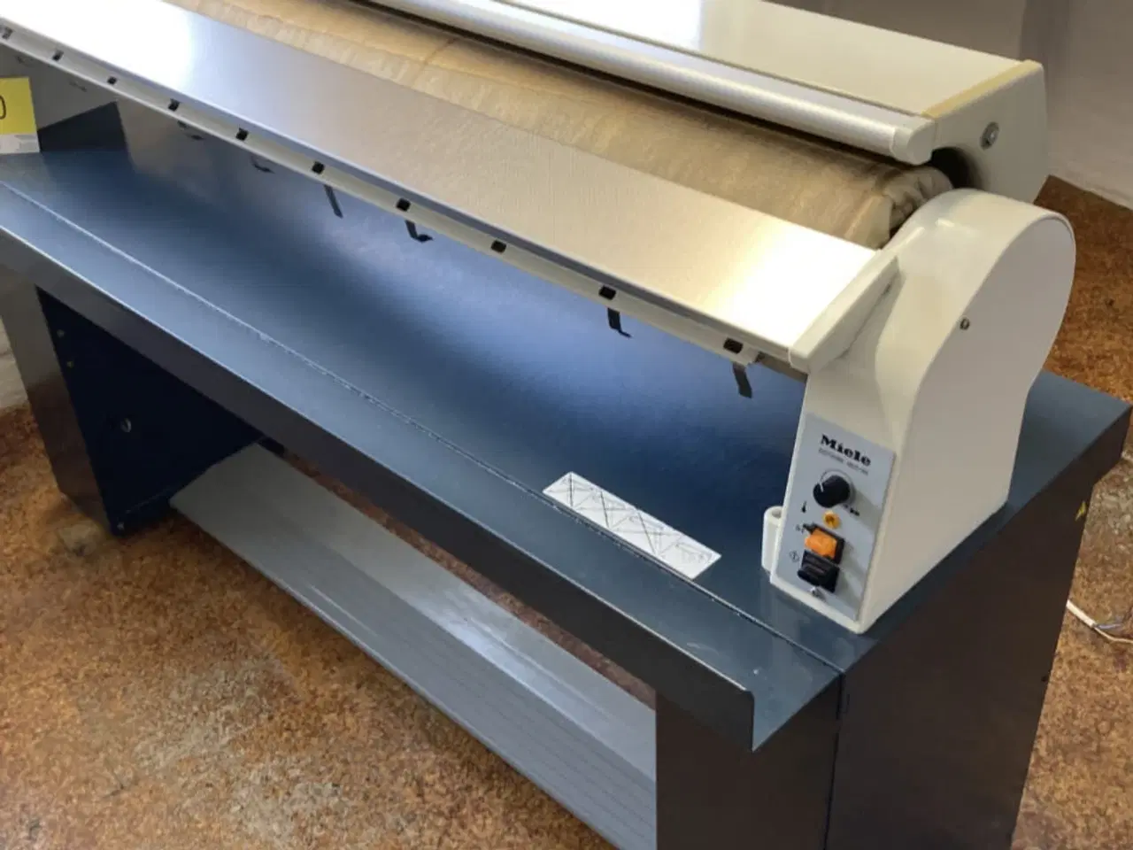 Billede 1 - Tøjruller miele