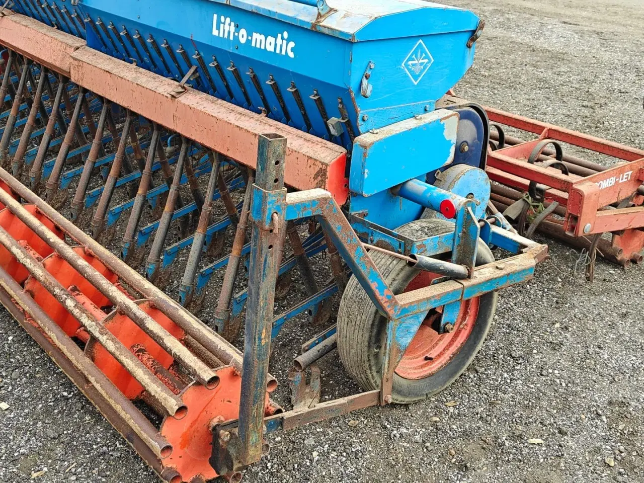 Billede 3 - Nordsten 4 METER M. Doublet Record Harve og 2 pakvalser