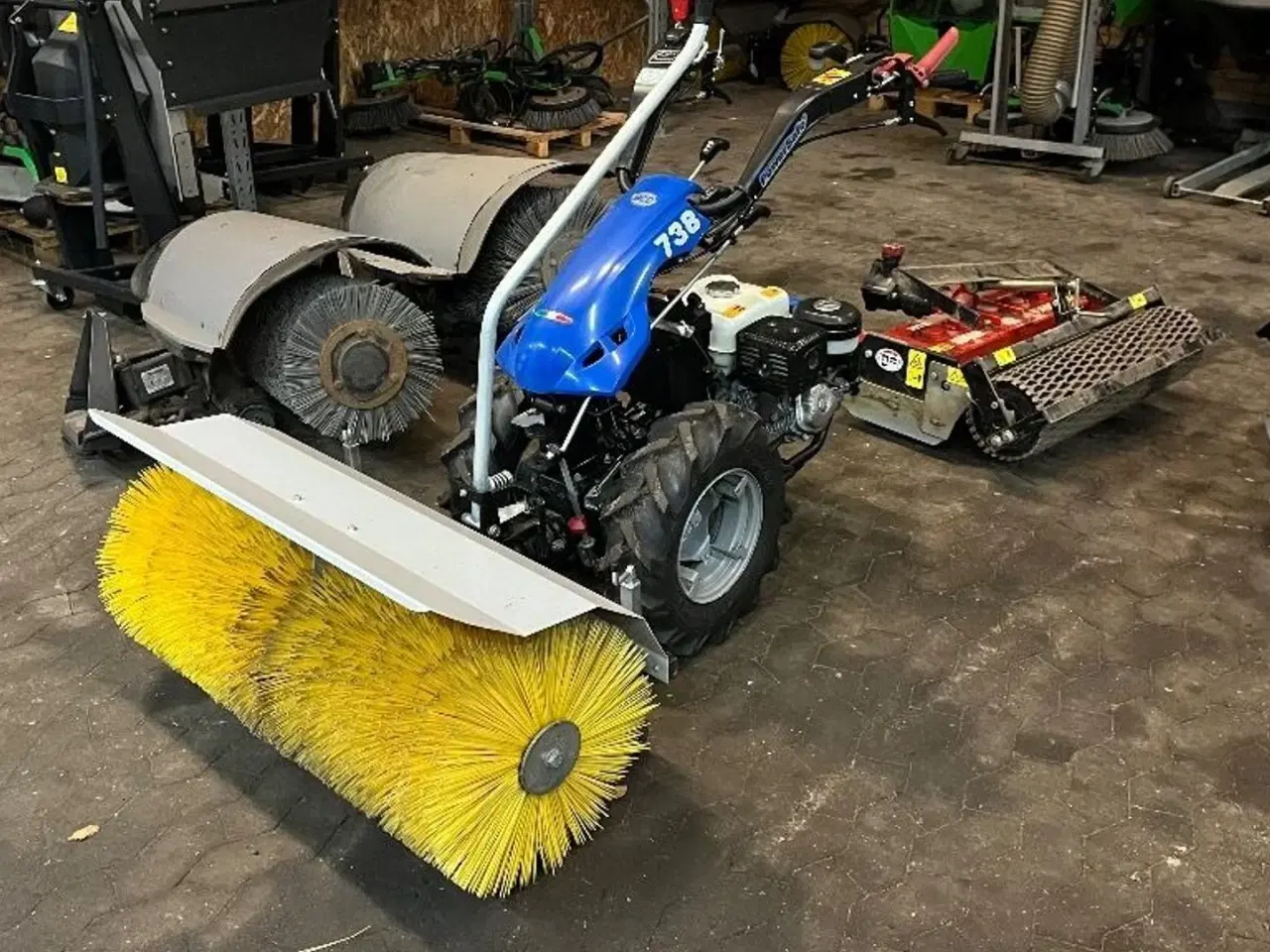 Billede 1 - BCS 738 Power Safe Motoriseret frontkost