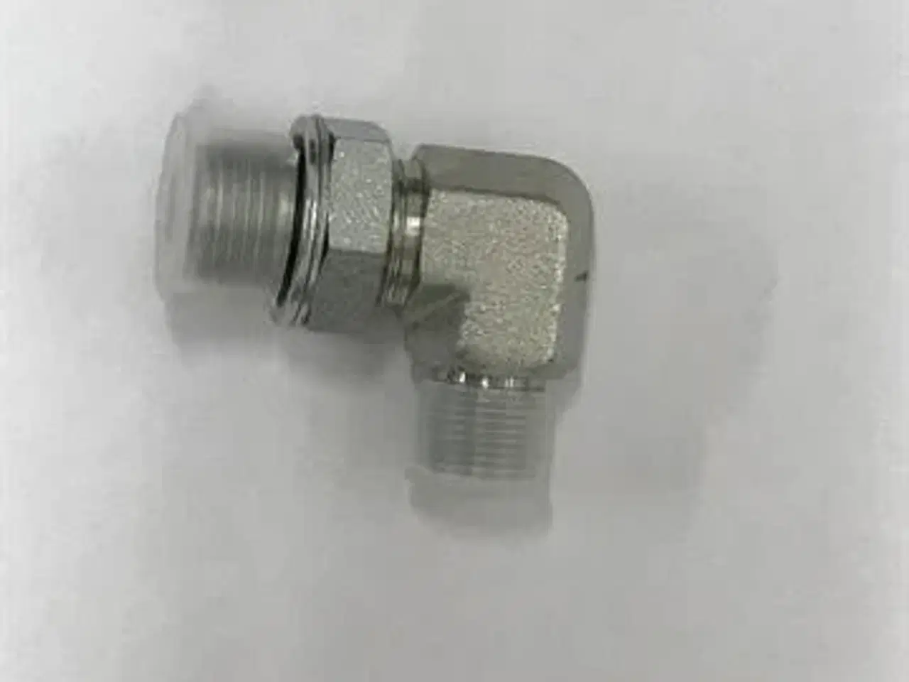 Billede 1 - Nippel 90 1/2"BSP-3/8"BSP