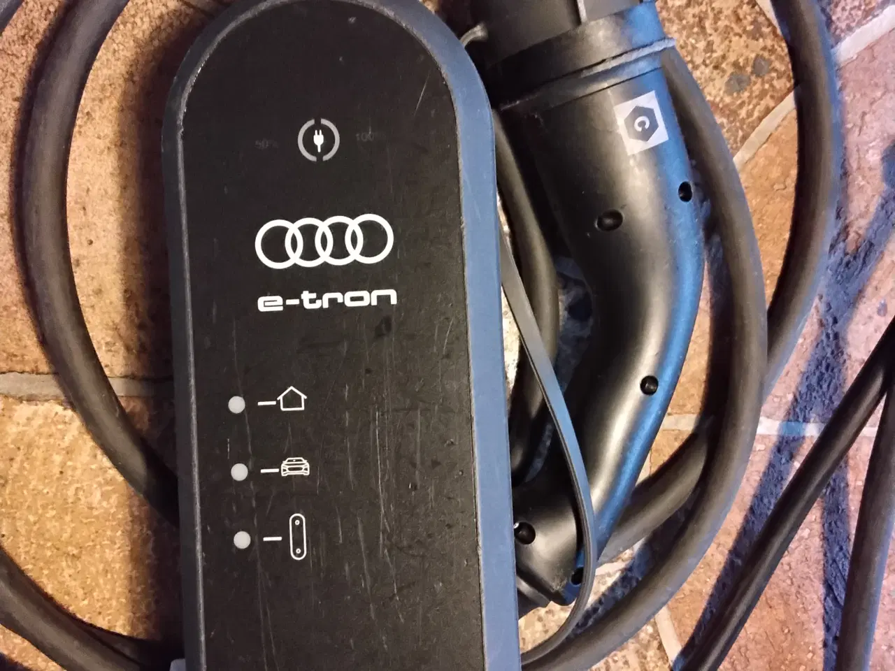 Billede 1 - Oplader til elbil