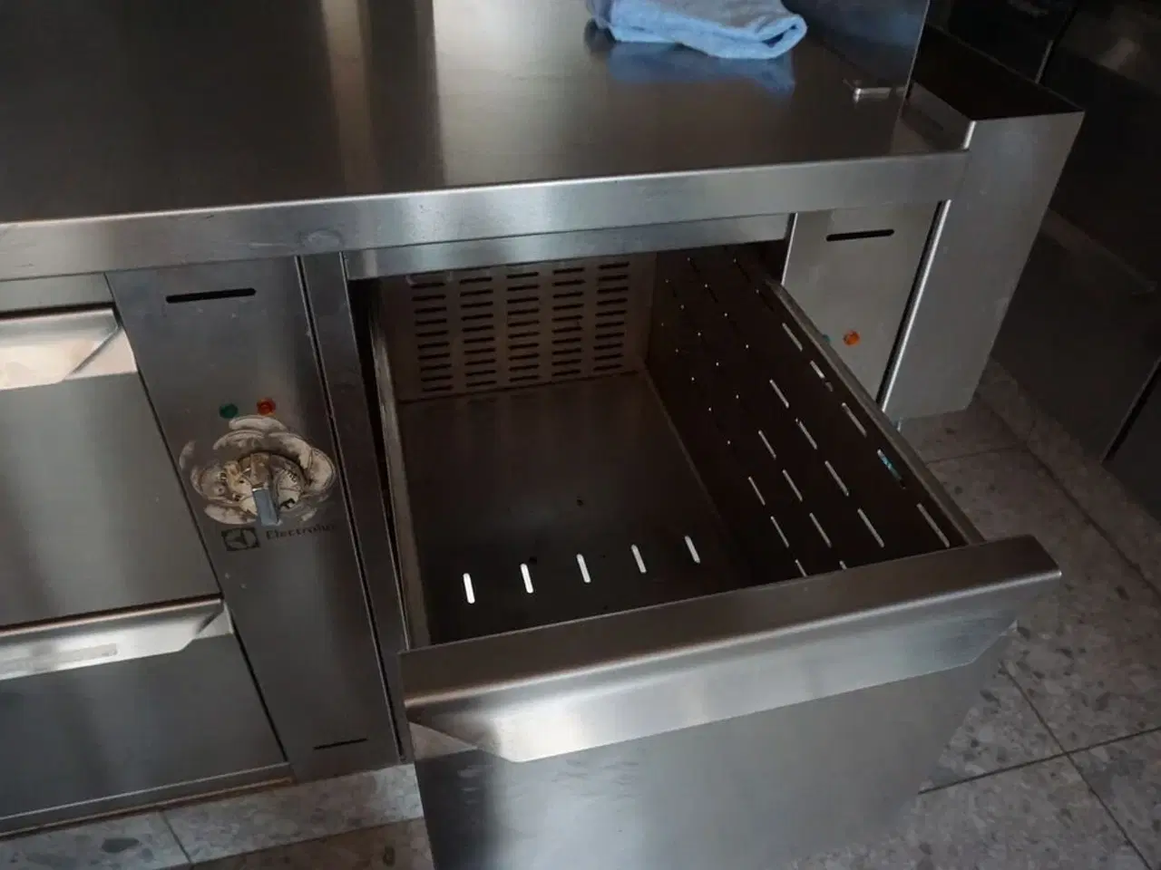 Billede 7 - Kølebord ELECTROLUX
