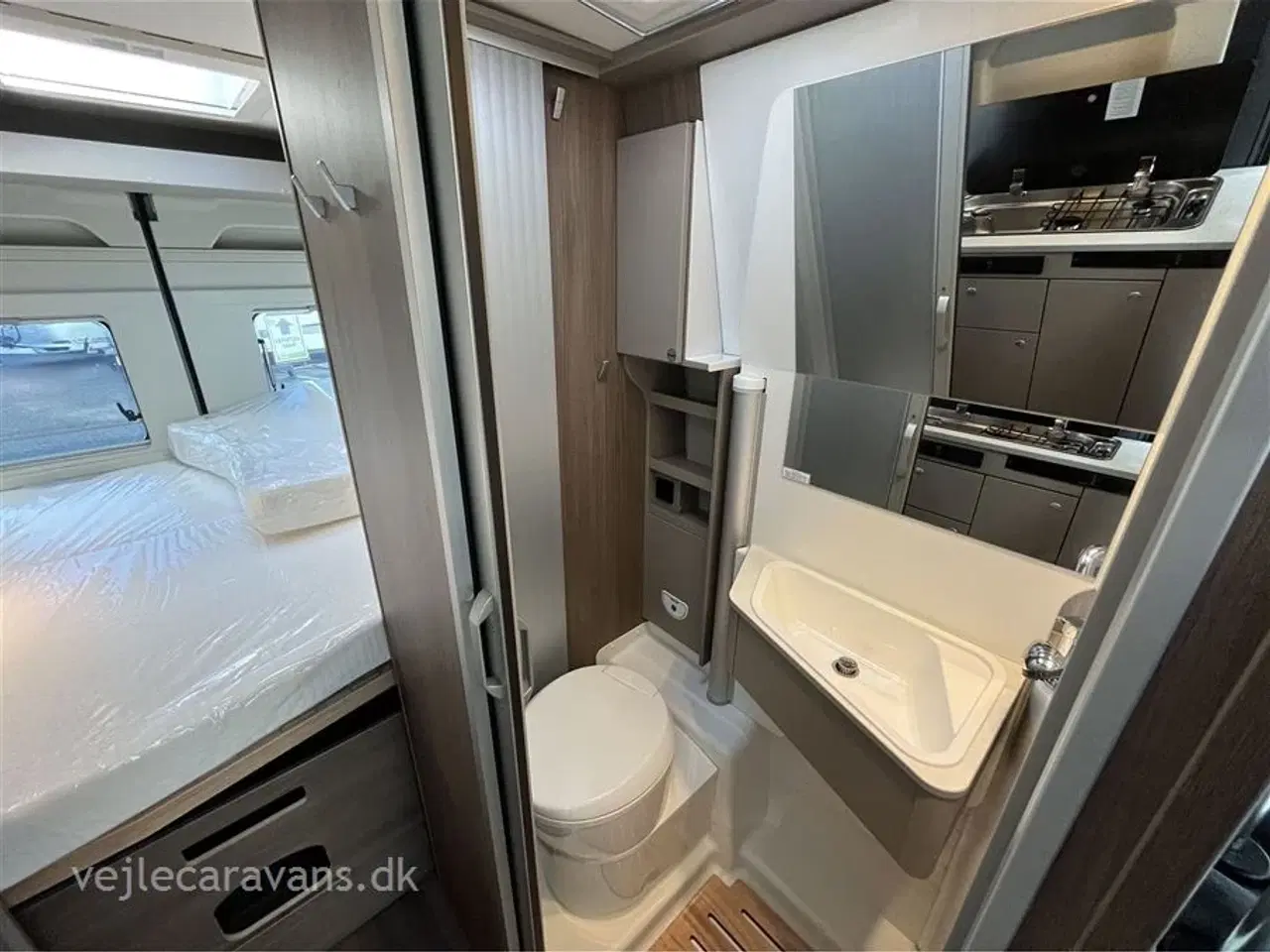 Billede 14 - 2026 - Carado CV600 PRO+