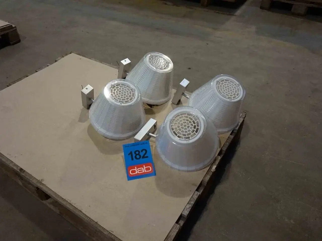 Billede 4 - 4 stk Marset Væglamper Hvid/alustel (MOMSFRI)