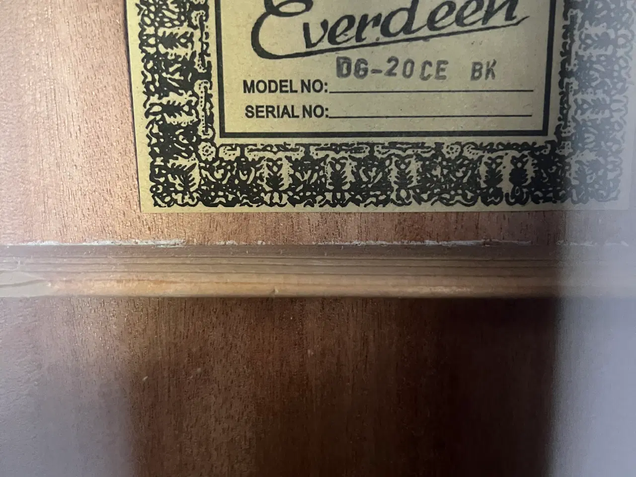 Billede 2 - Guitar Everdeen DG-20 CE BK – elektroakustisk
