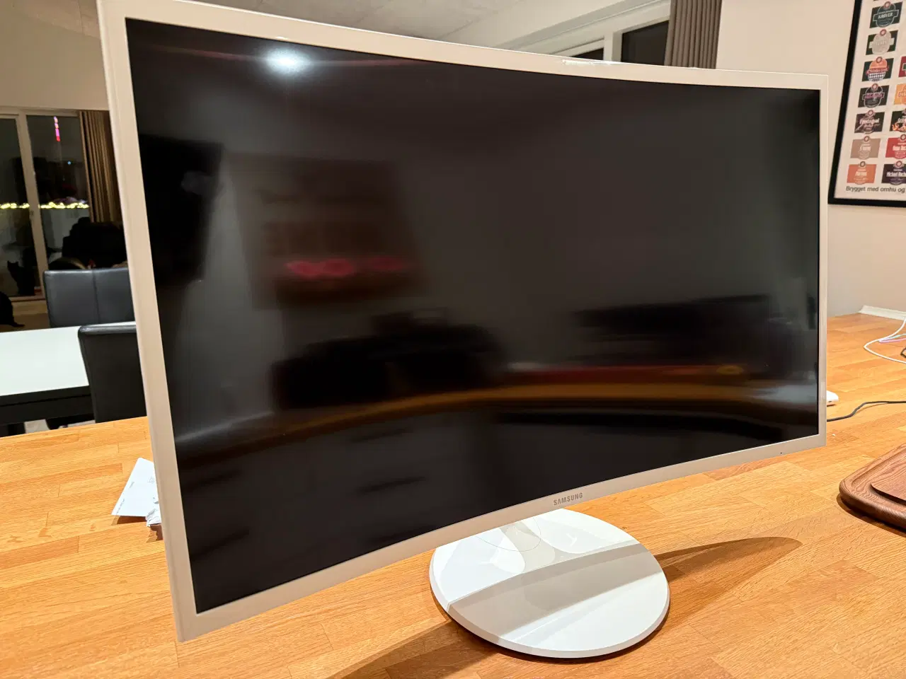 Billede 1 - PC skærm til HDMI