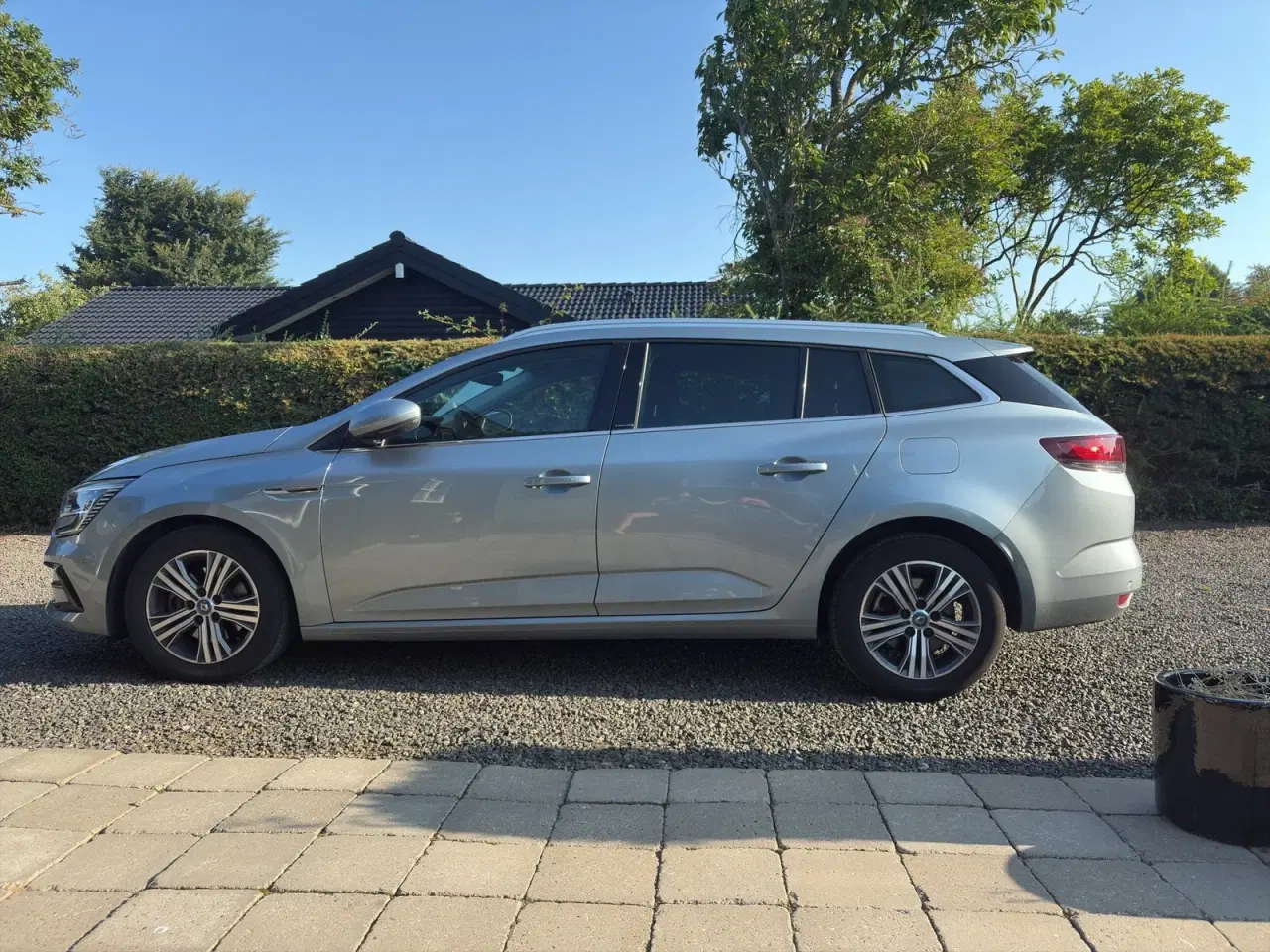 Billede 8 - Renault Megane IV 1,6 E-Tech Intens Sport Tourer