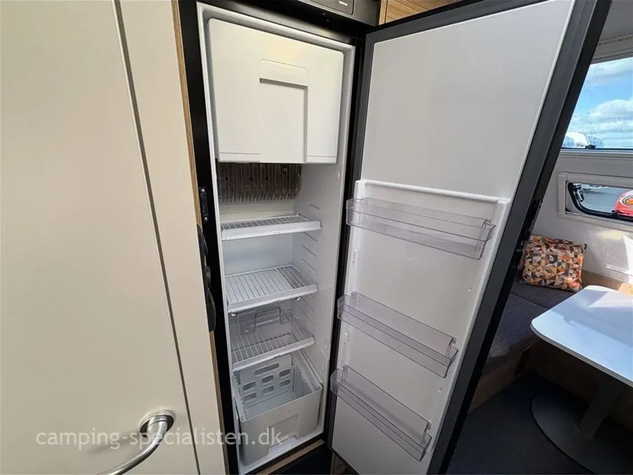 Billede 9 - 2020 - Adria Action 391 LH   Adria Action 391 LH 2020 - Se den nu hos Camping-Specialisten.dk