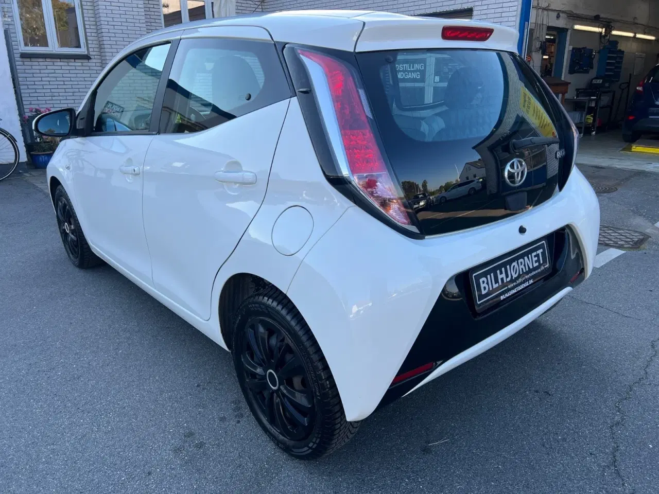 Billede 4 - Toyota Aygo 1,0 VVT-i x-play x-touch