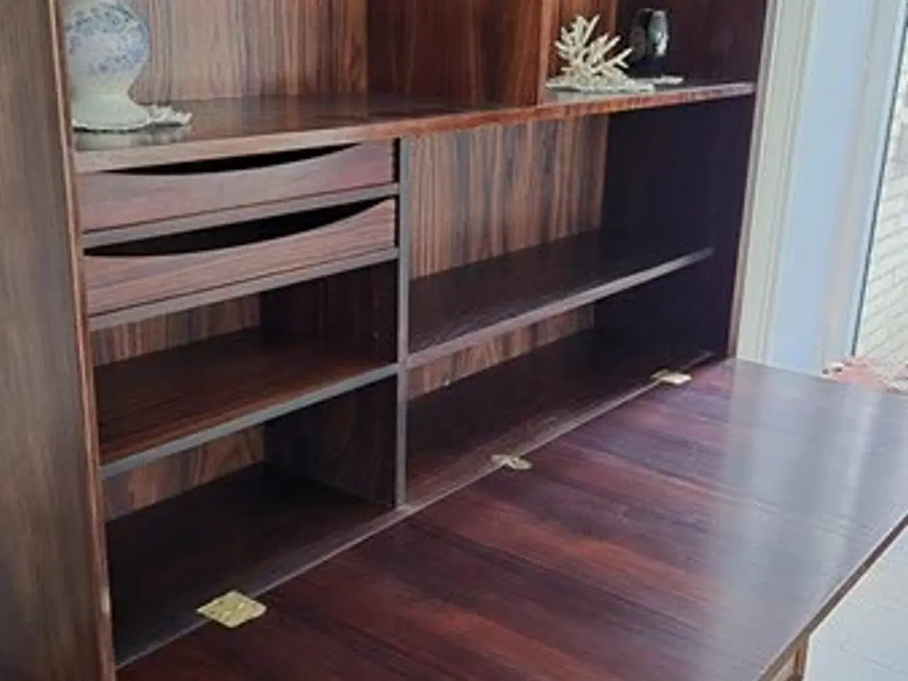 Billede 3 - Palisander reol/skænk  -