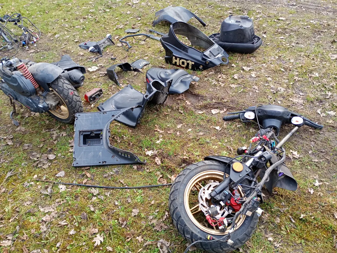 Billede 3 - Dele til Motocr hot 50/Big Max sælges