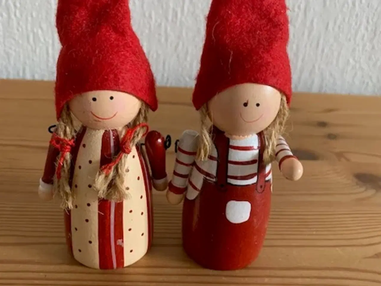 Billede 1 - Trænisser / nissepar - nisser i træ - retro