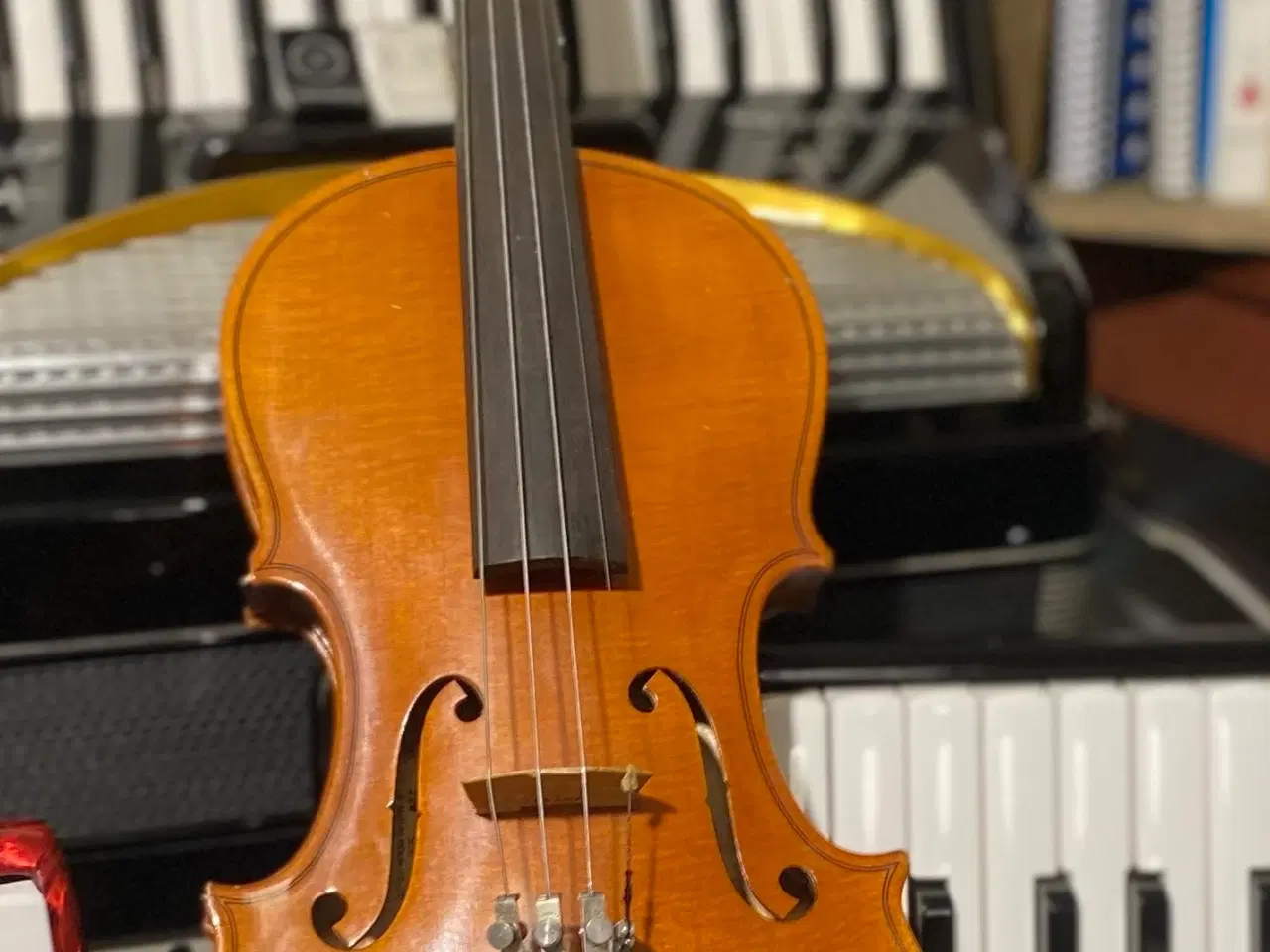 Billede 9 - Violin Suzuki i 1/2 størelse “Made In Japan “