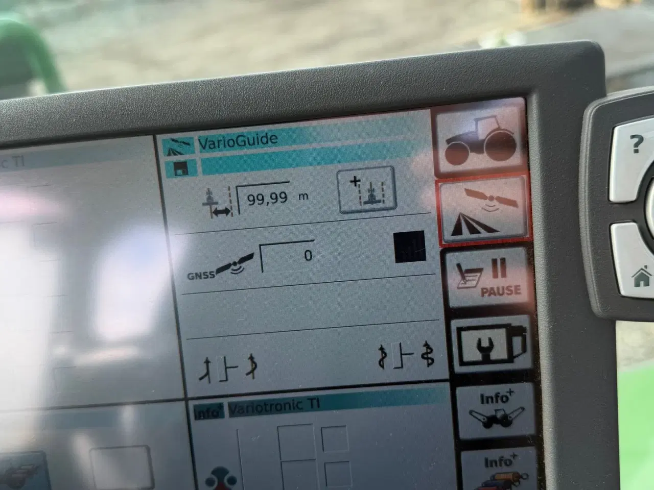 Billede 17 - Fendt 724 Vario Fendt Varioguide GPS System - 724 Vario Type 737 240 HK