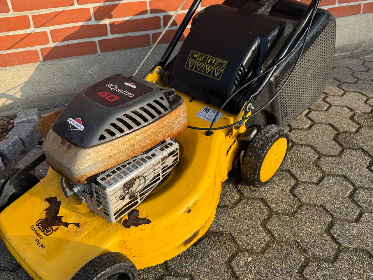 Billede 1 - Plæneklipper