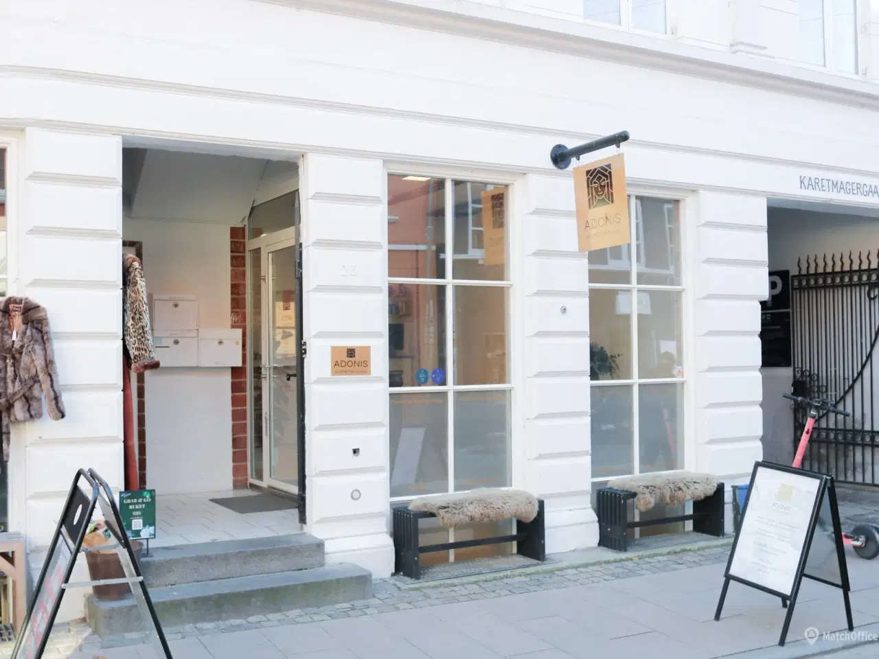 Billede 12 - Drømmer du om butik i Aarhus' ældste og måske mest charmerende kvarter?