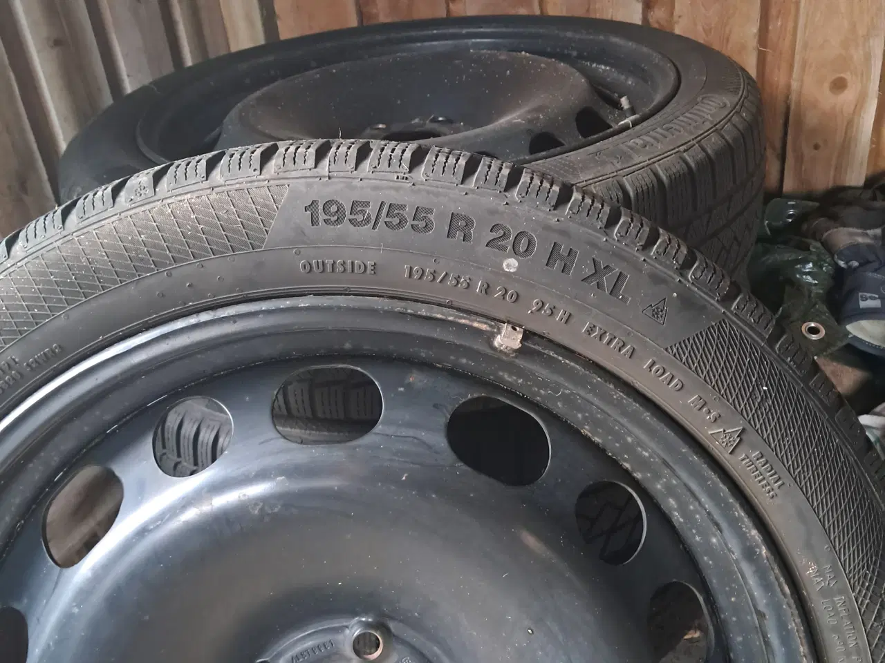 Billede 2 - Continental vinterdæk 195/55 R 20 h xl