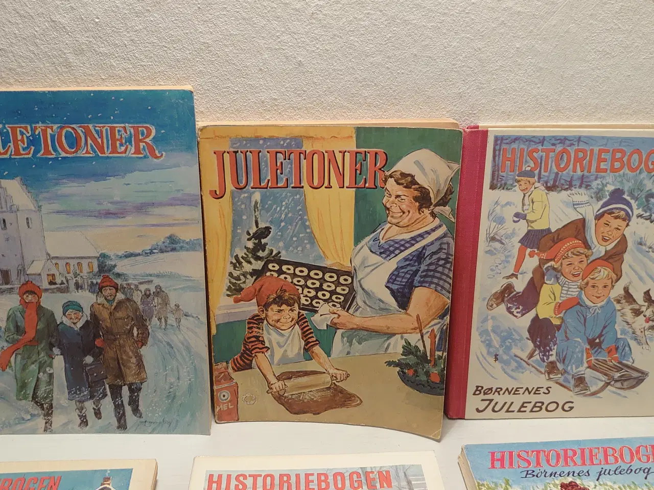 Billede 2 - 6stk gamle julebøger: 4xBørnenes Julebog+2 andre.