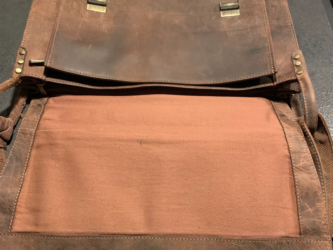 Billede 7 - Hunter skindtaske