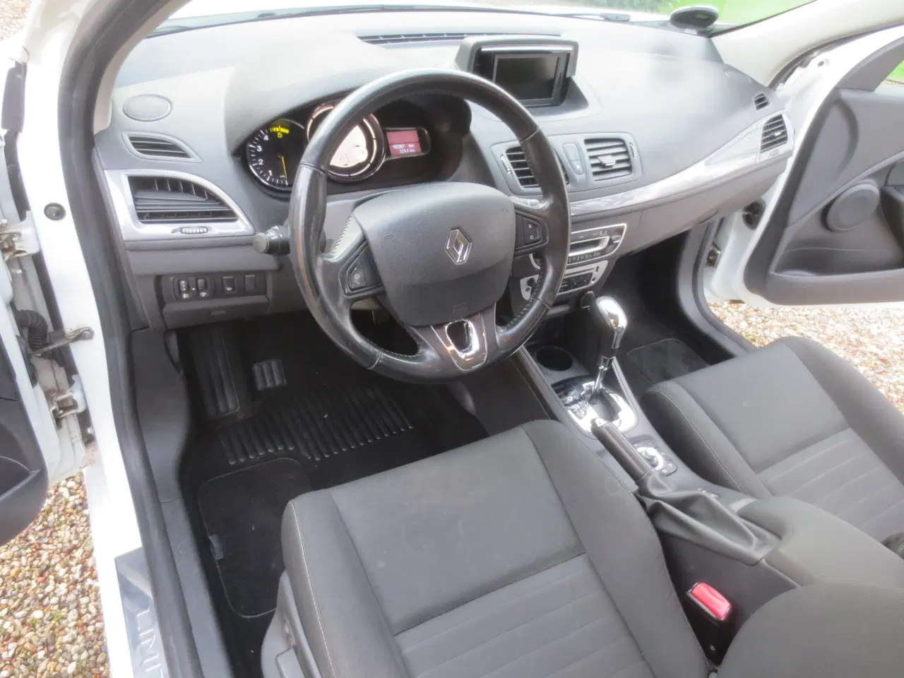 Billede 18 - Renault Megane 1.5 DCI Aut  År 2015. 