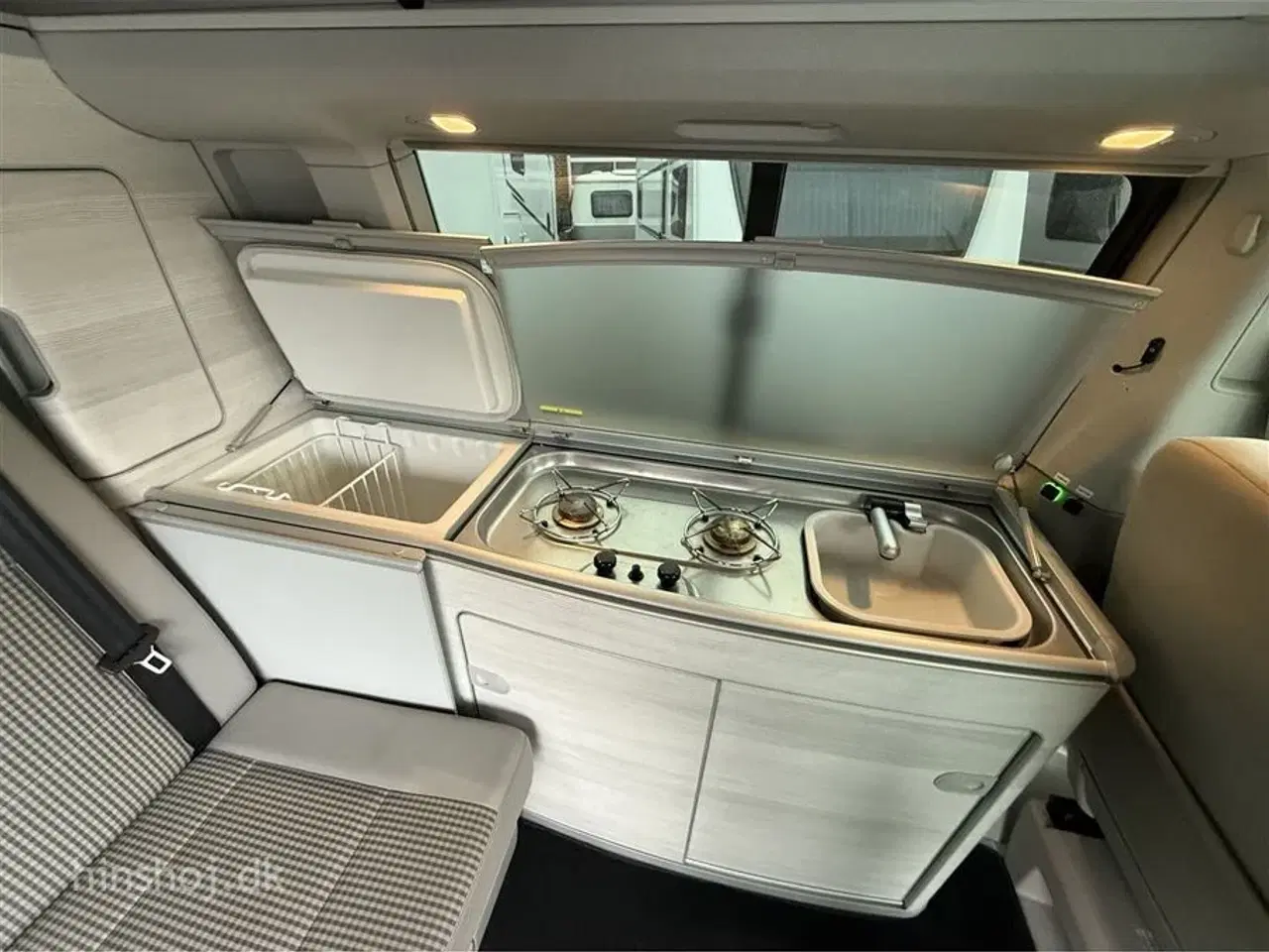 Billede 3 - 2017 - VW California Coast   Fin VW California med godt udstyr fra Hinshøj Caravan