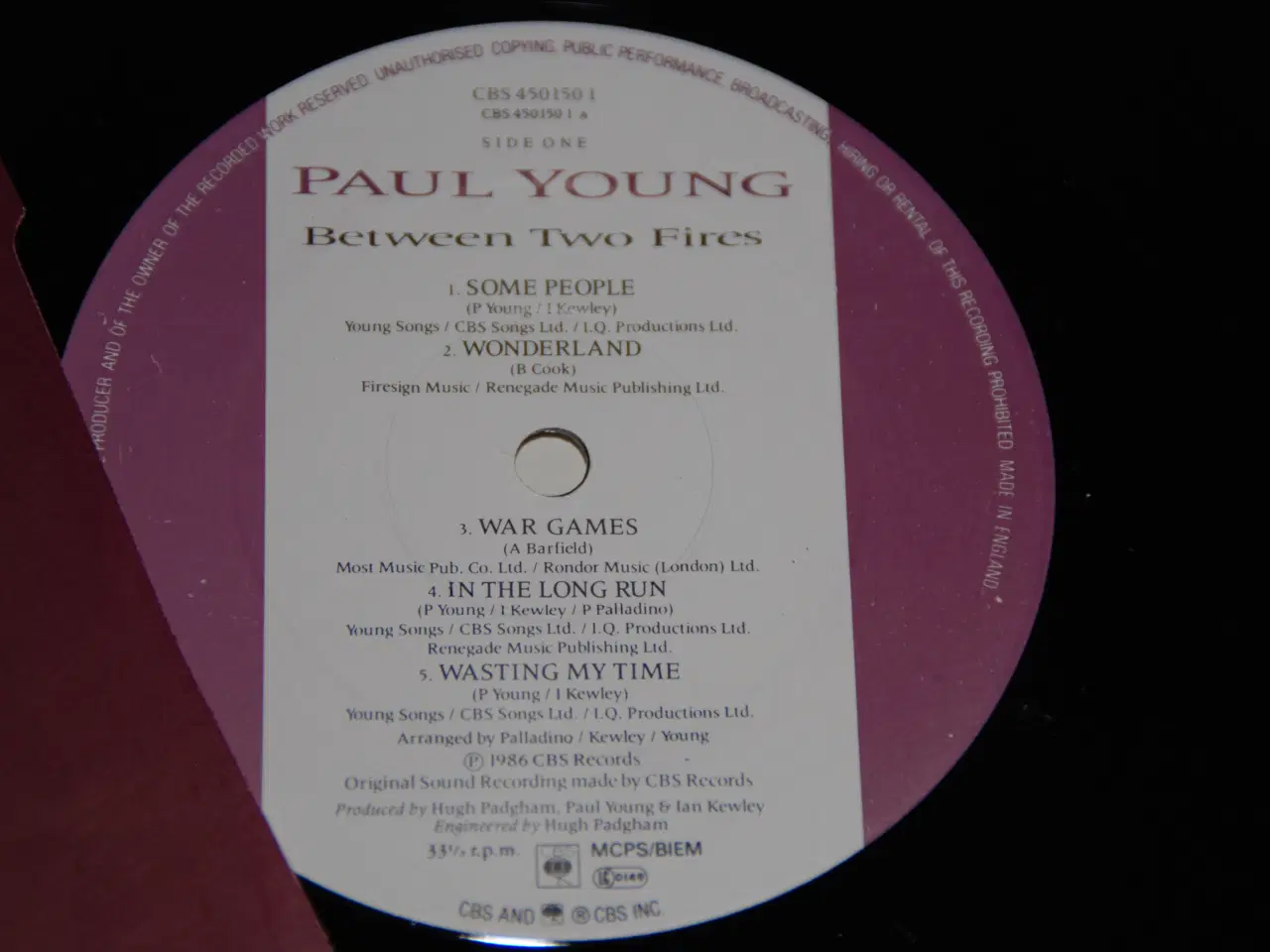 Billede 6 - Lp - Paul Young - Between Two Fires