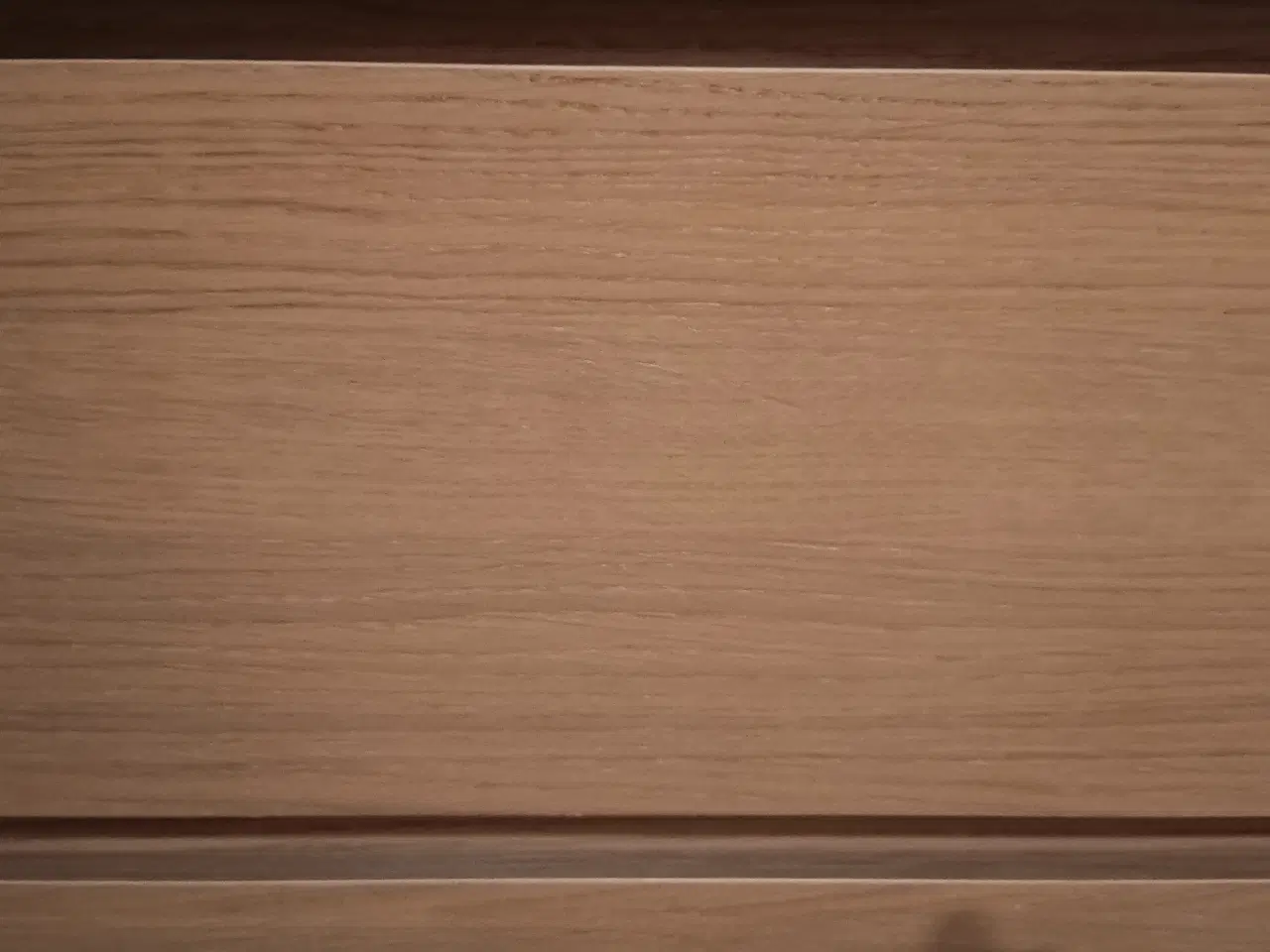 Billede 1 - Kommode i egetræsfiner